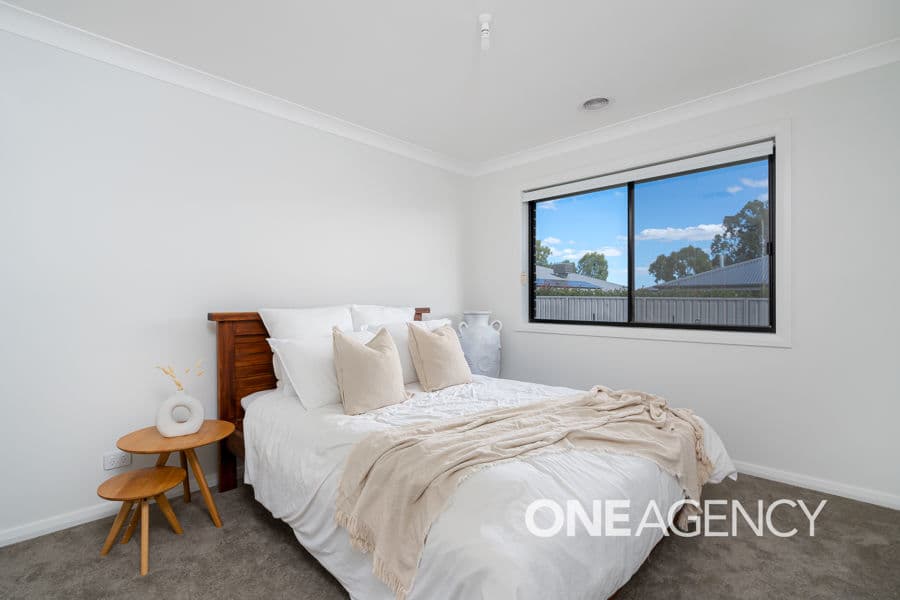 23 YENDA Avenue, Gobbagombalin, Bowen Mountain - Thumbnail 8