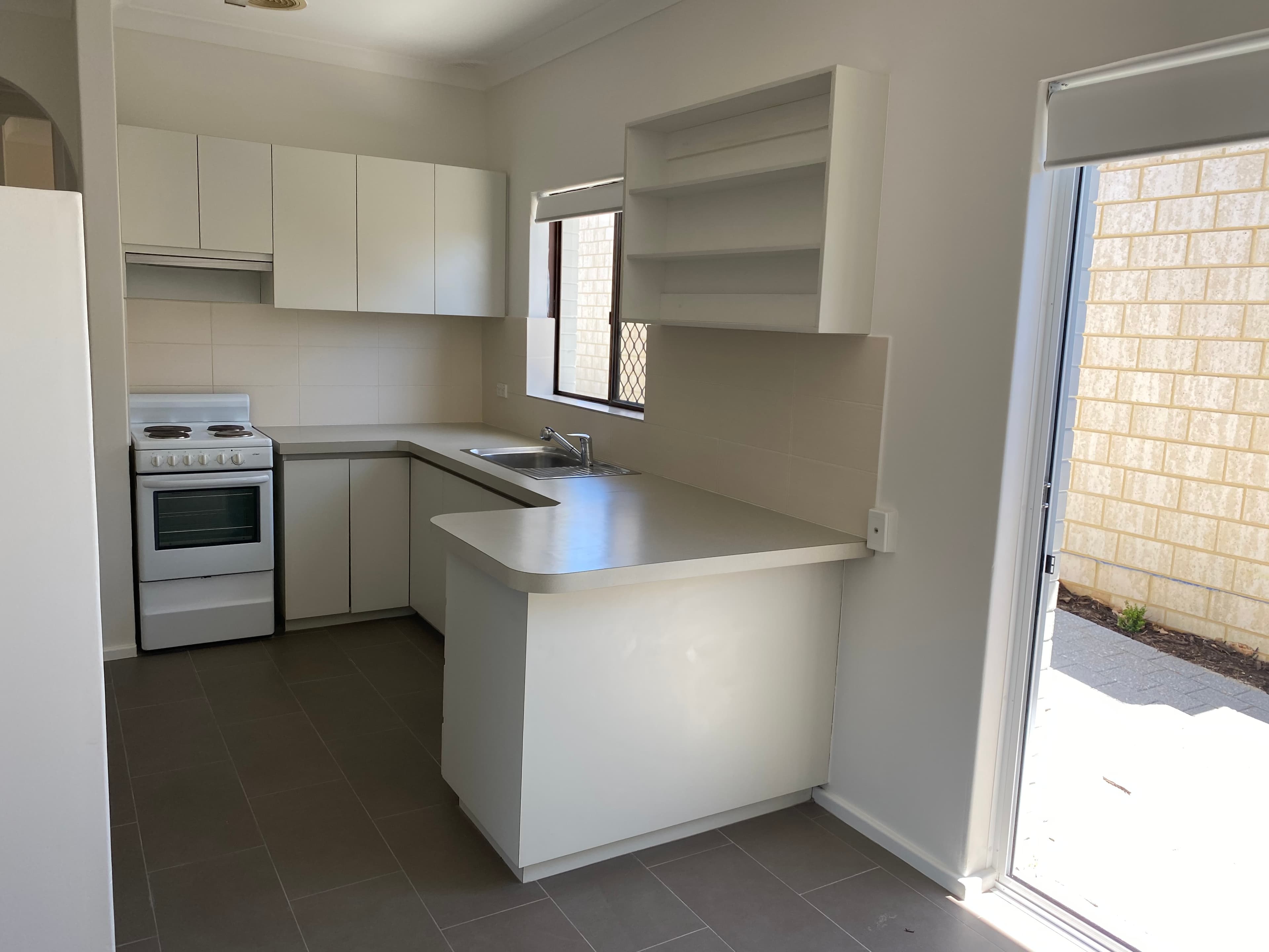 6 Delcomyn Place, Craigie, Hill Top - Thumbnail 7