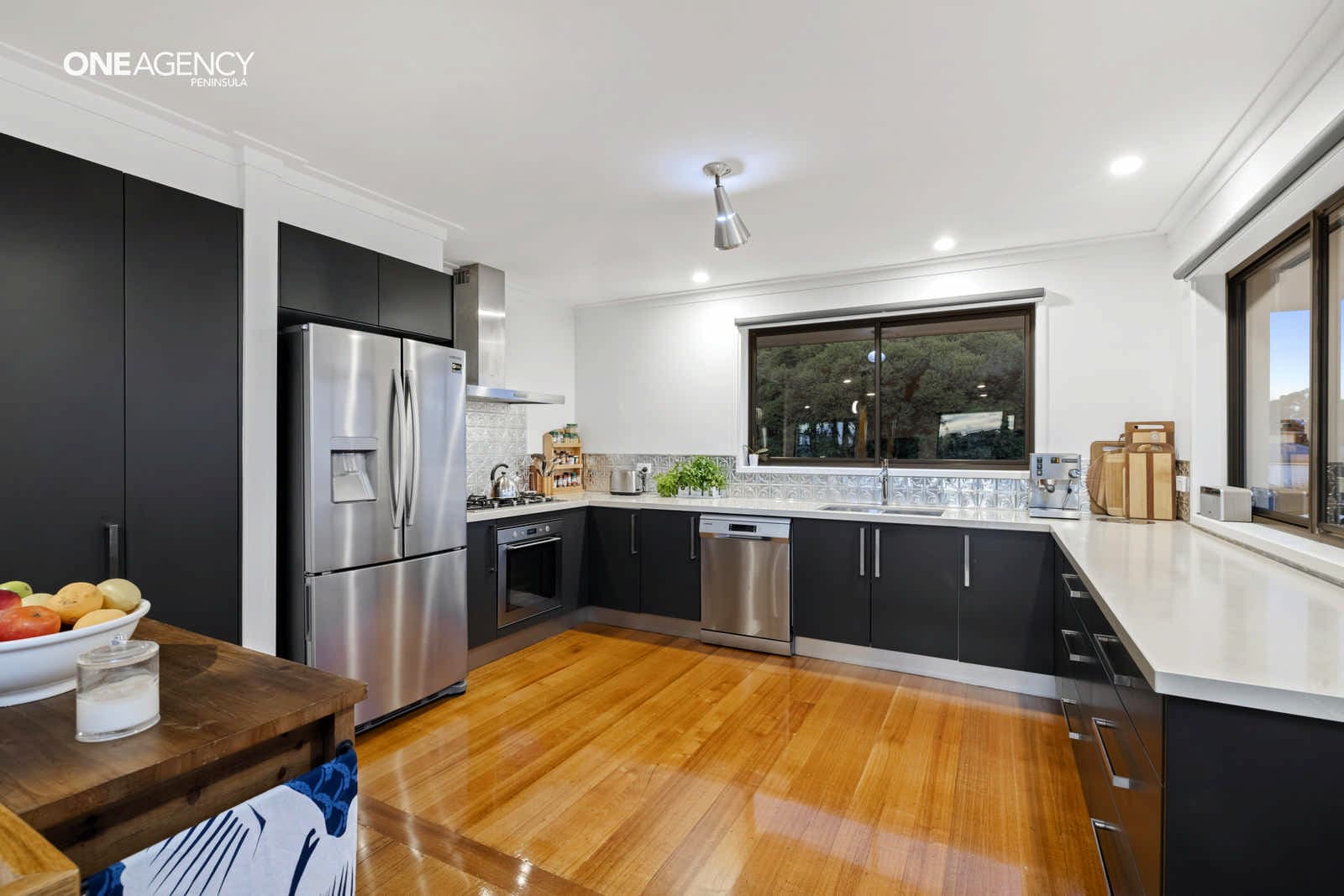 98 Beach Hill Avenue, Somers, Somers - Thumbnail 7
