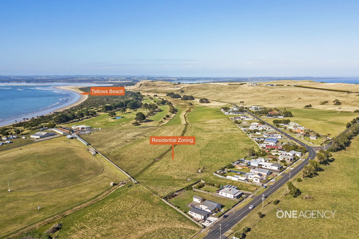 Main Road, Stanley, Stanley - Thumbnail 4