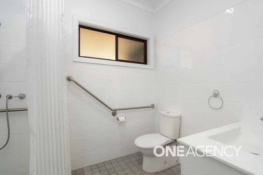 53 HEYDON Avenue, Turvey Park, Newtown - Thumbnail 6