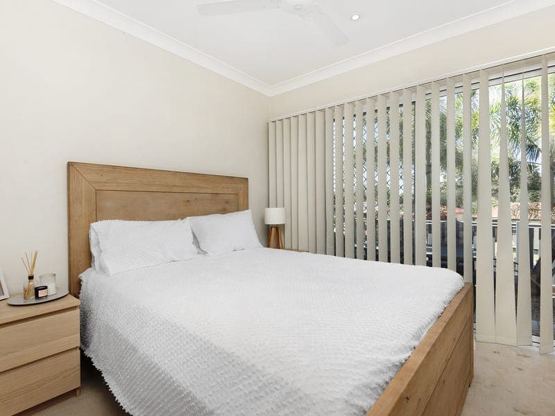 Unit 1/25 Miriam Street, Holland Park West, Holland Park West - Thumbnail 8