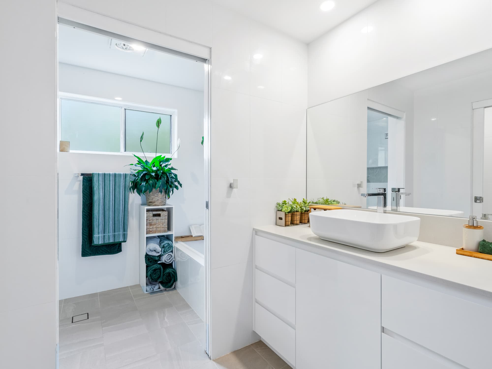 33 Spectrum Road, North Gosford, North Gosford - Thumbnail 4