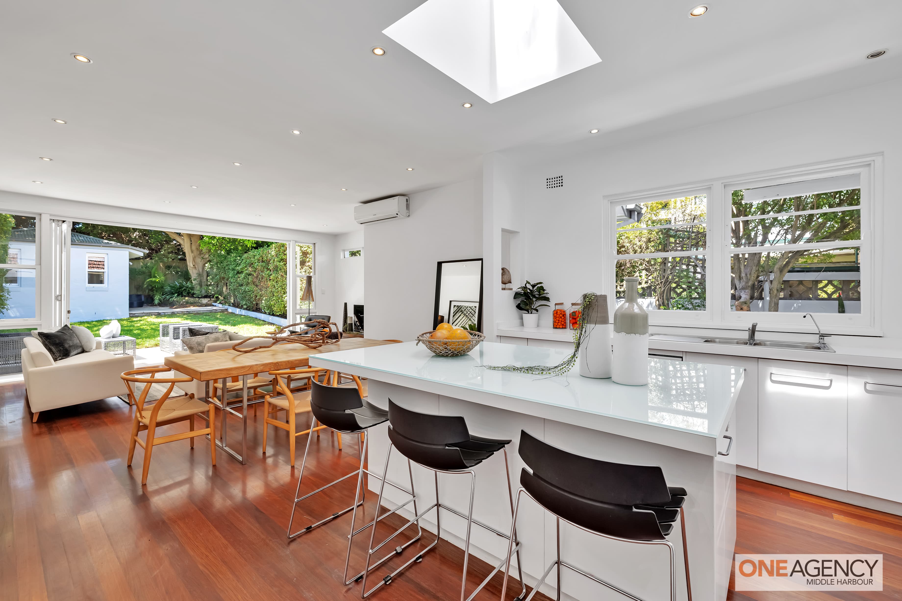 7 Harden Avenue, Northbridge, Northbridge - Thumbnail 2