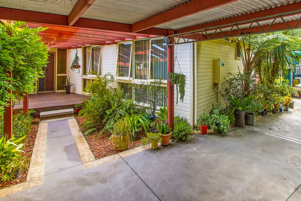 686 Pacific Highway, Narara, Narara - Thumbnail 2