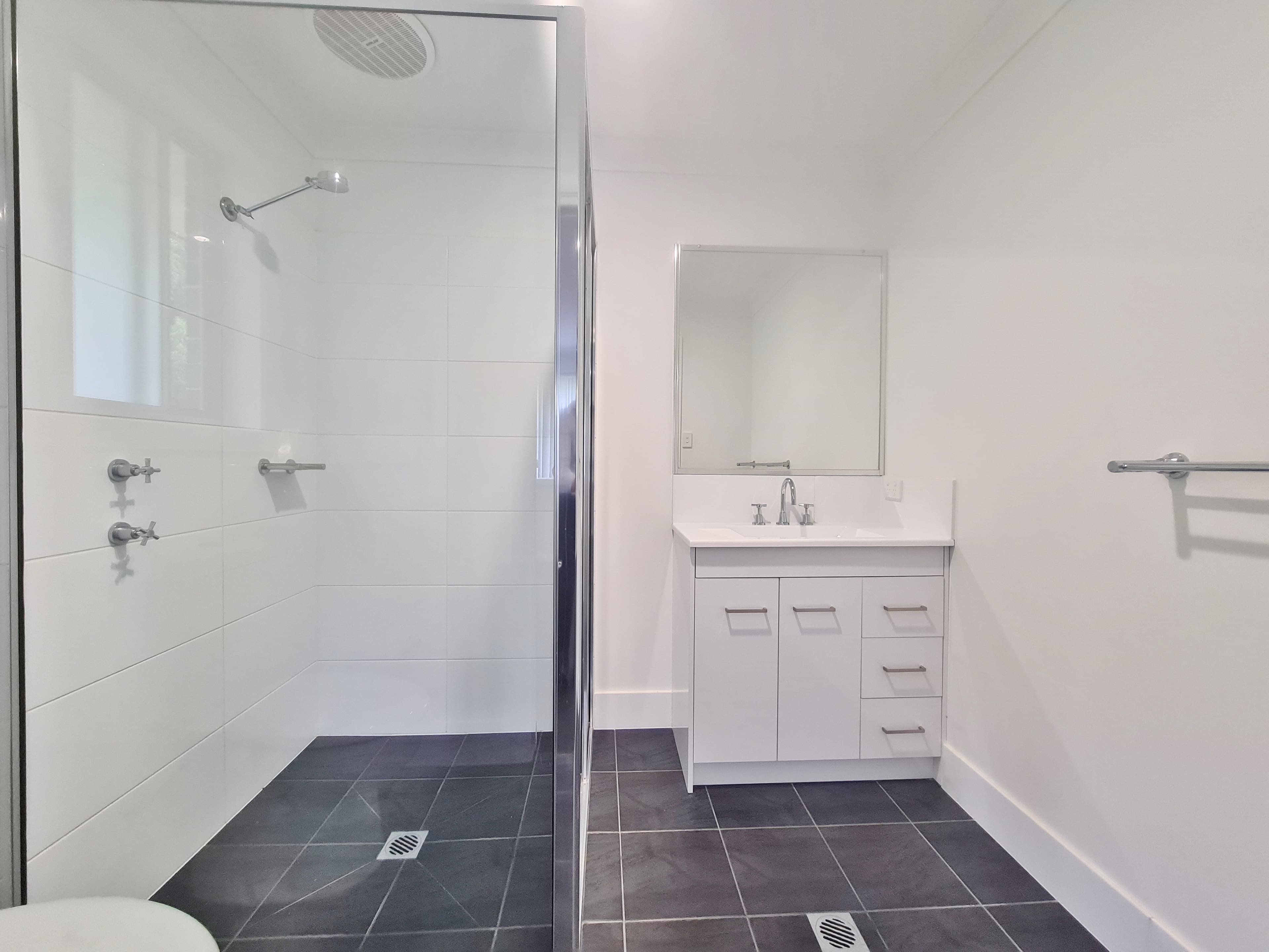 7 Charlotte Place, Kendall, Kendall - Thumbnail 6