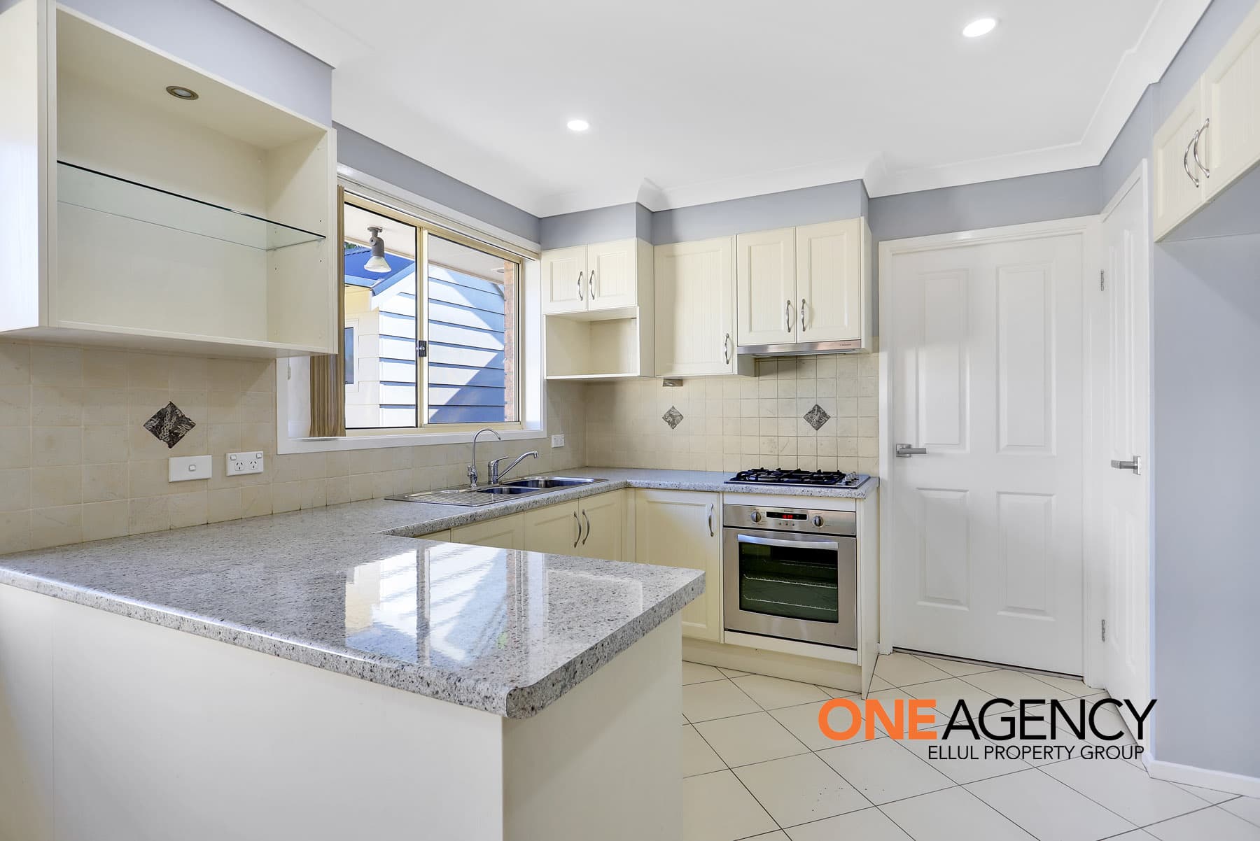 31 Dungara Crescent, Glenmore Park, Glenmore Park - Thumbnail 4