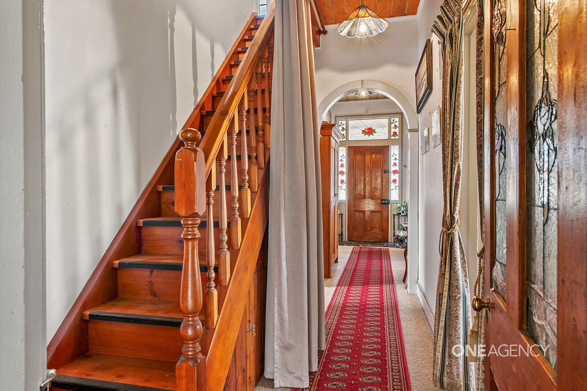 7 Rougemont Street, Stanley, Stanley - Thumbnail 4