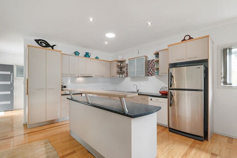 16 Tolkien Place, Coolum Beach, Coolum Beach - Thumbnail 3