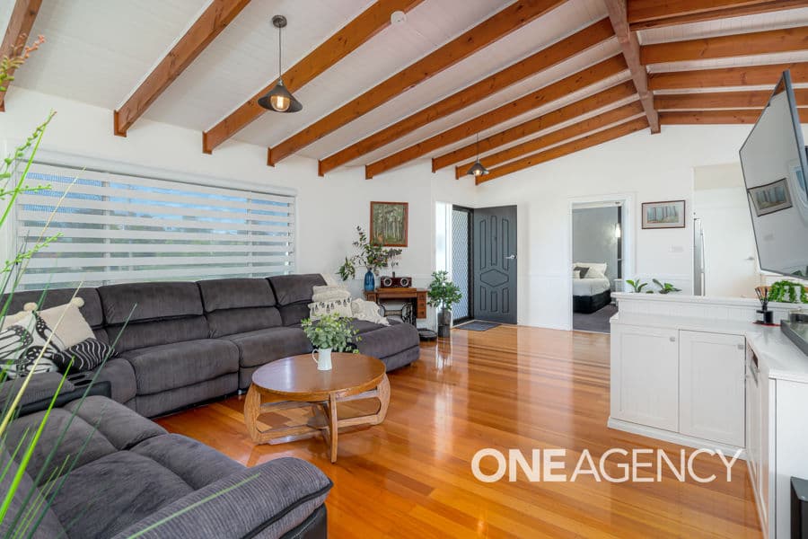 13 COREINBOB Street, Ladysmith, Ladysmith - Thumbnail 3