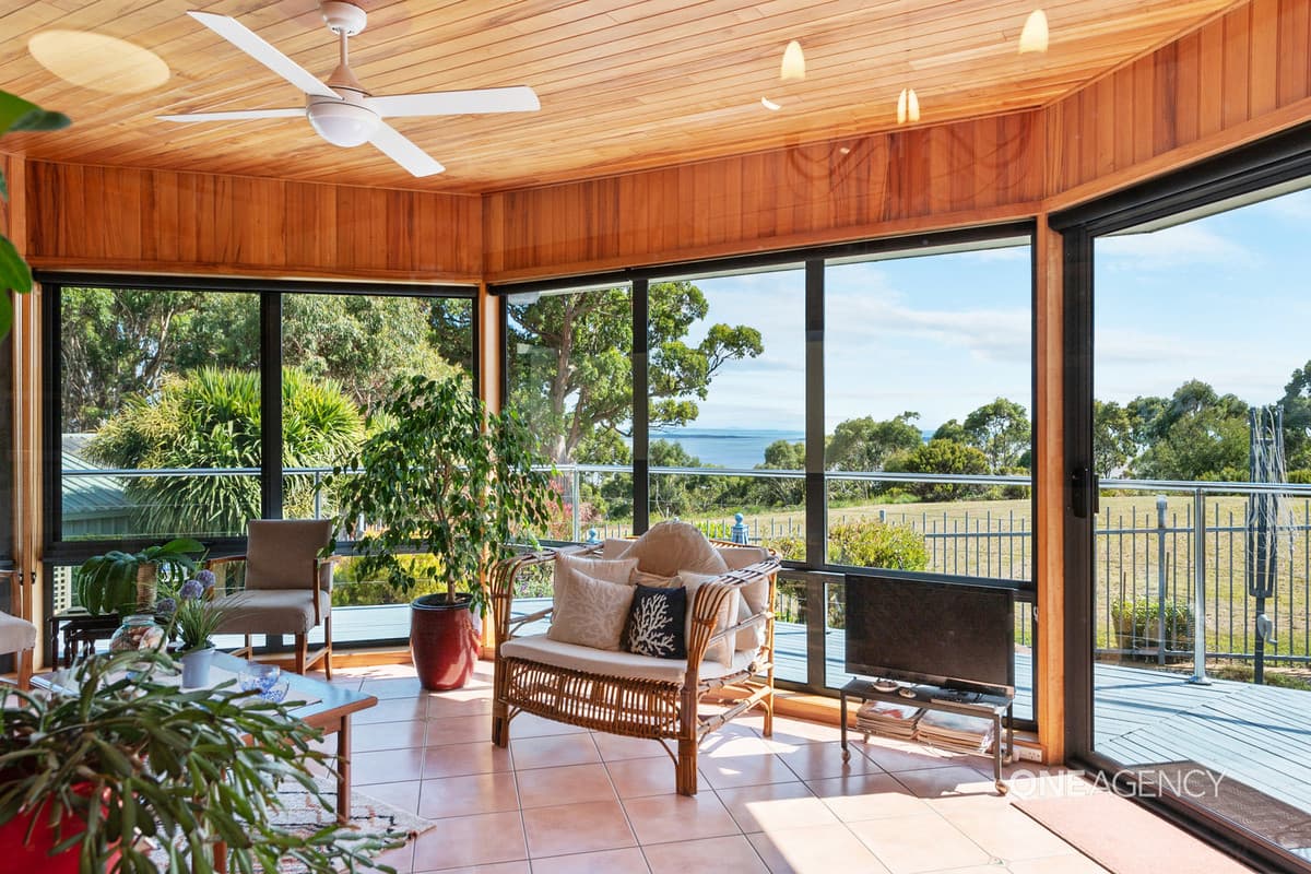 8 William Street, Smithton, Smithton - Thumbnail 2