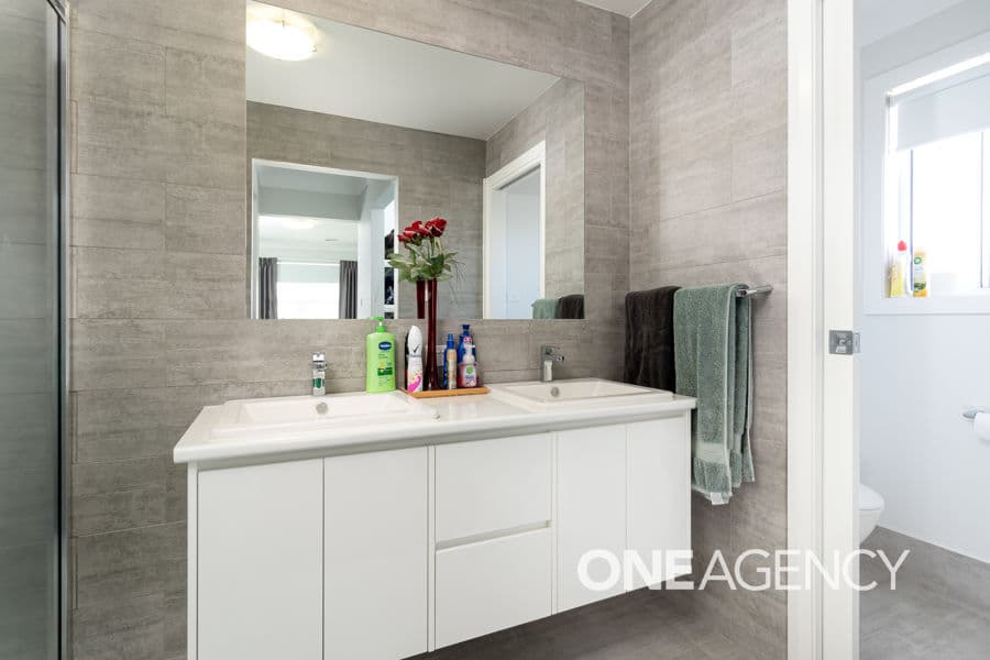 15 DARCY Drive, Boorooma, Boorooma - Thumbnail 6