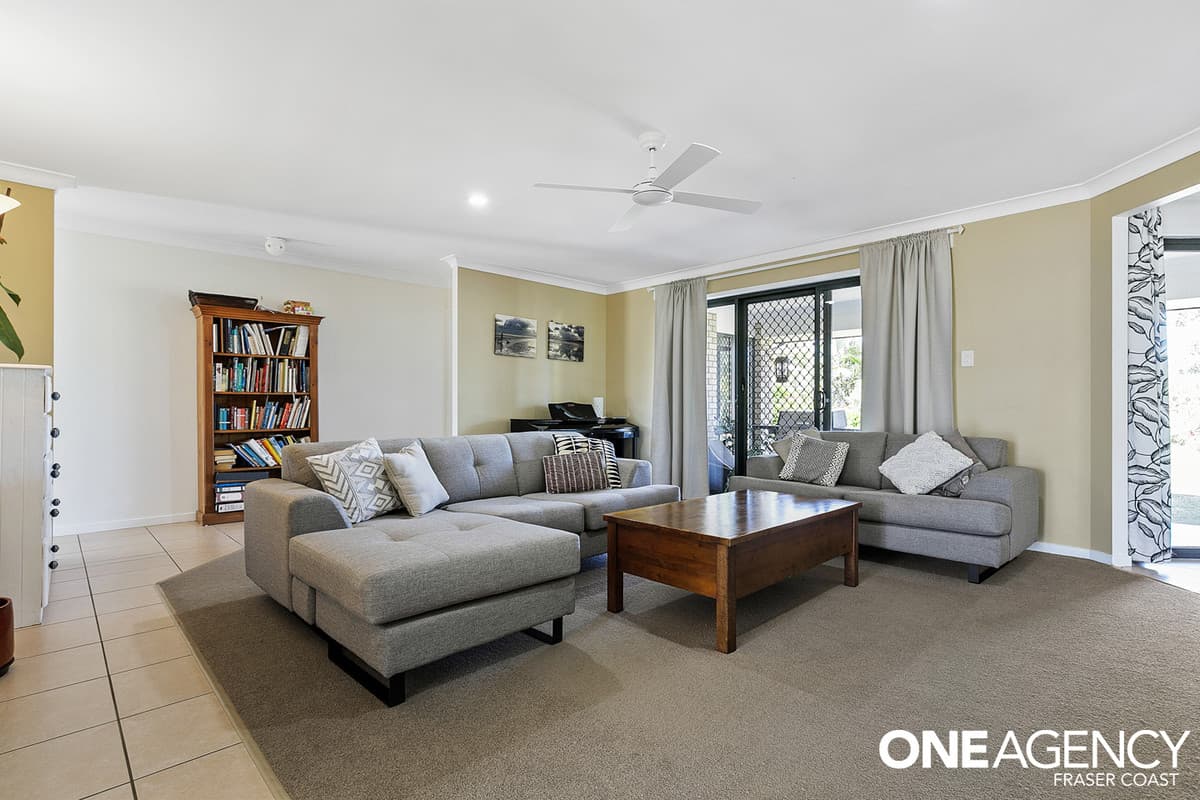 16 Golden Grove Court, Eli Waters, Eli Waters - Thumbnail 5