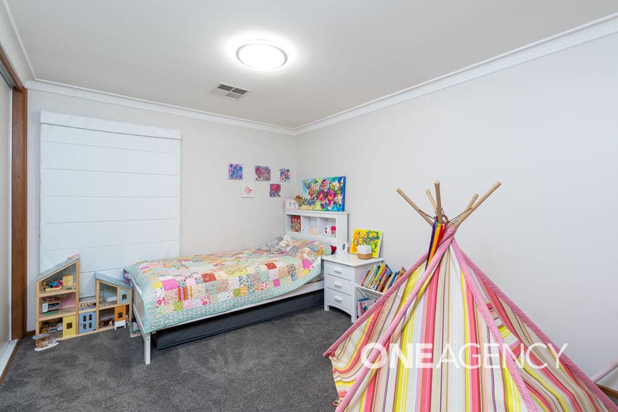10 SPOKES Street, Kooringal, Dean Park - Thumbnail 6