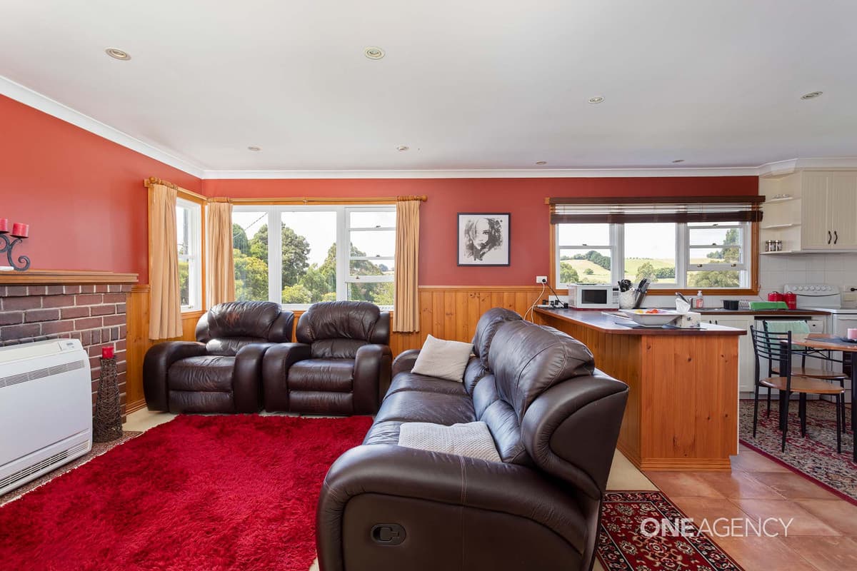 115 Village Lane, Somerset, Somerset - Thumbnail 6