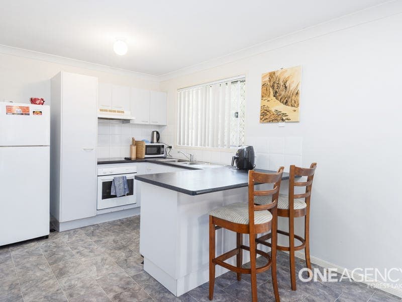 24 Spurway Street, Heritage Park, Heritage Park - Thumbnail 3