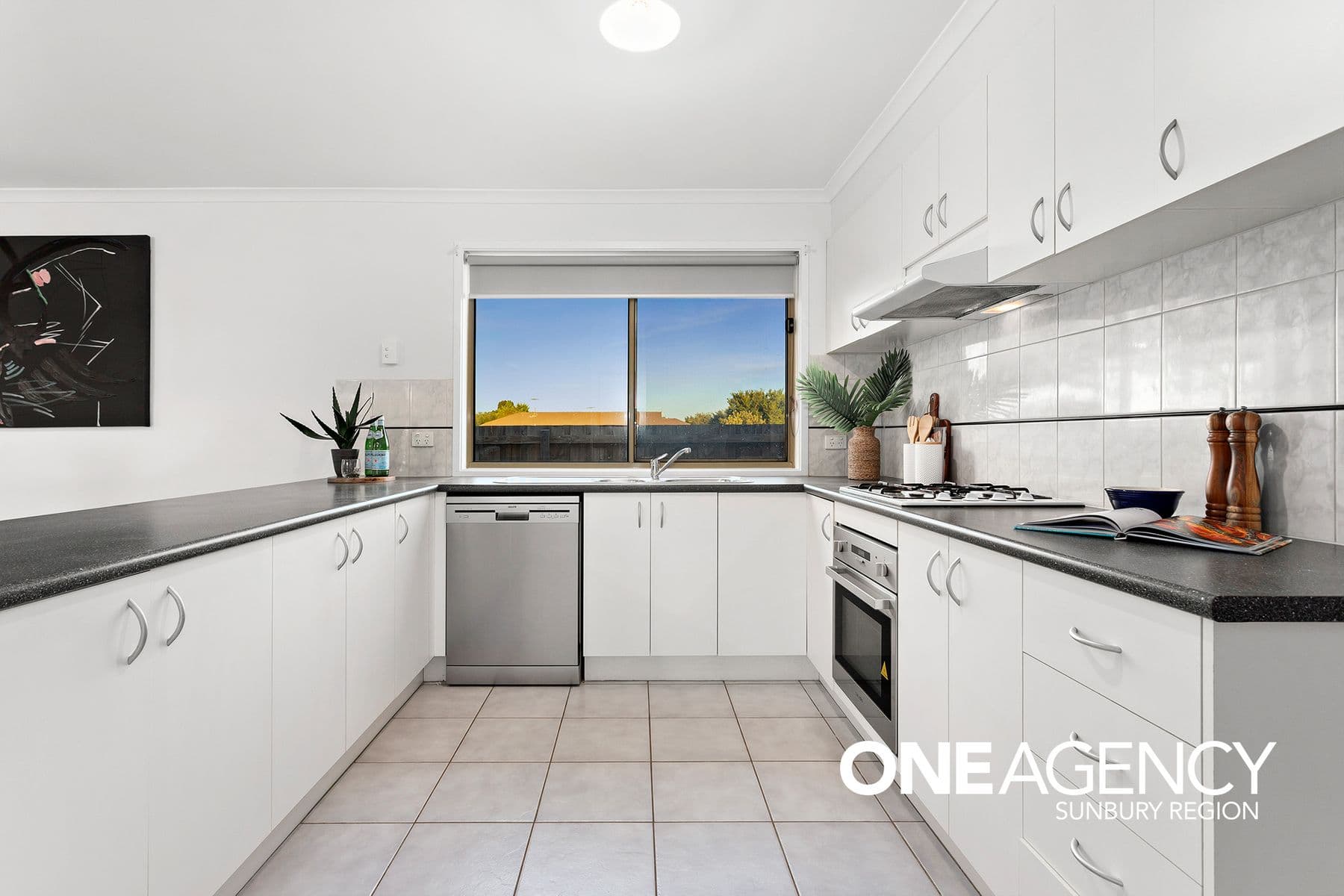 3 Severino Place, Sunbury, Sunbury - Thumbnail 7