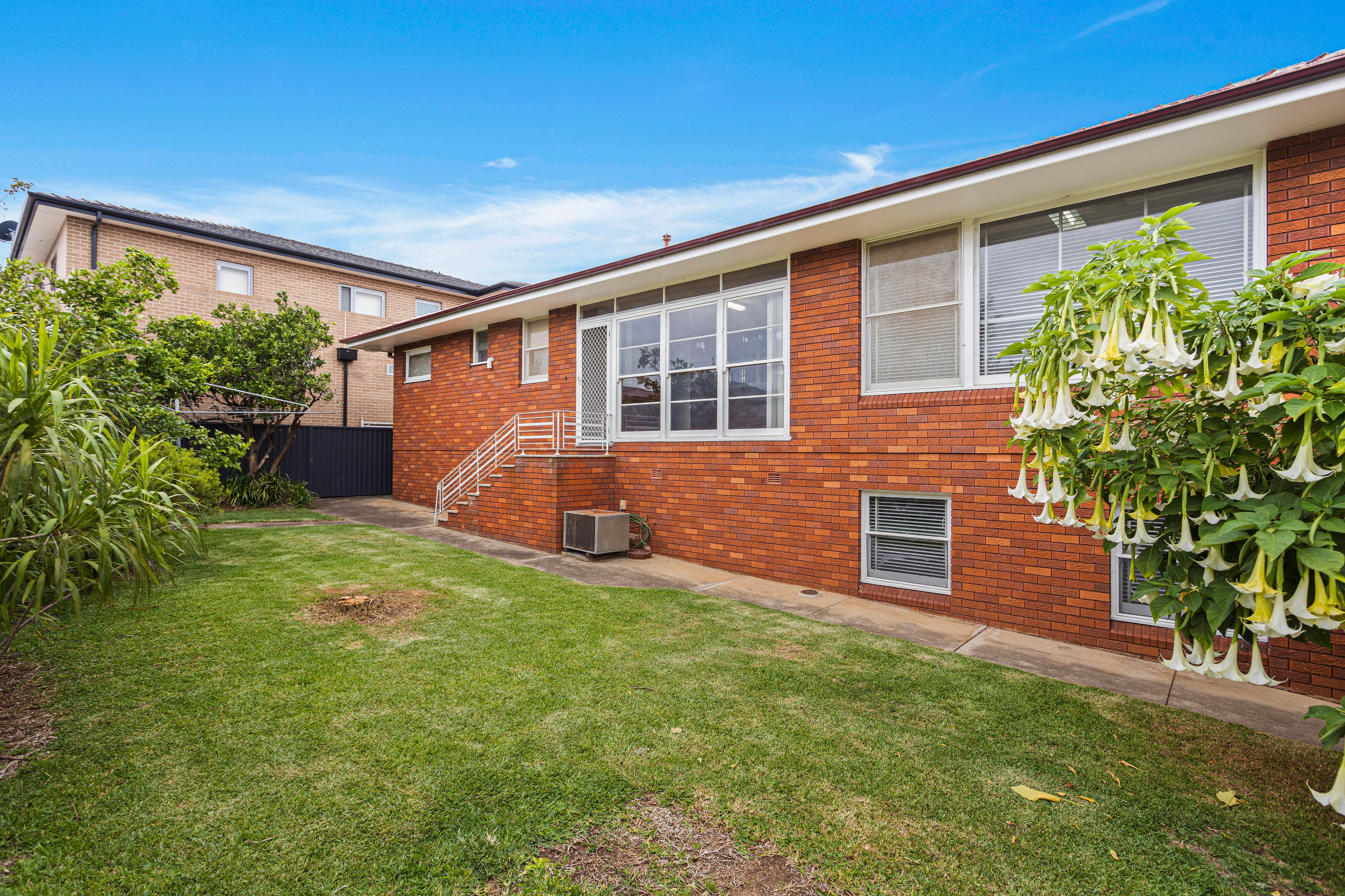 12 Sackville Street, Hurstville, Hurstville - Thumbnail 8