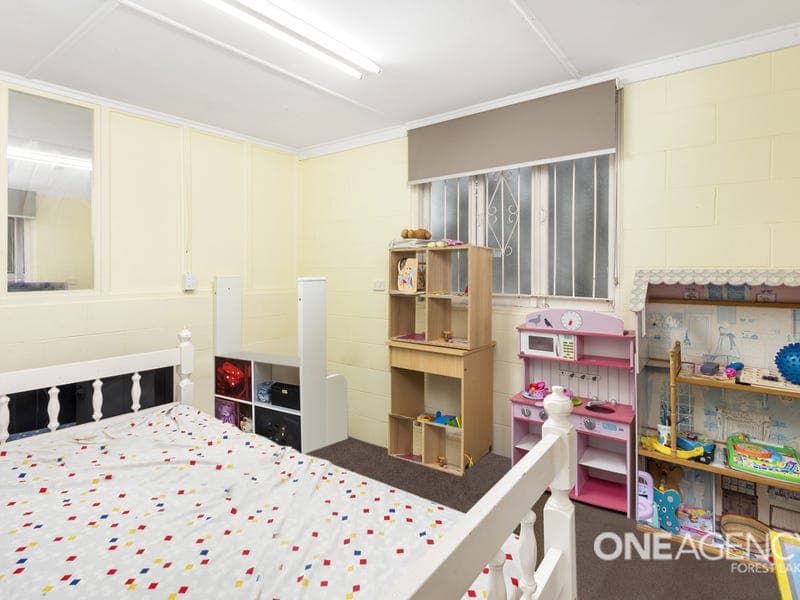 6 Saint Clements Road, Oxley, Oxley - Thumbnail 6