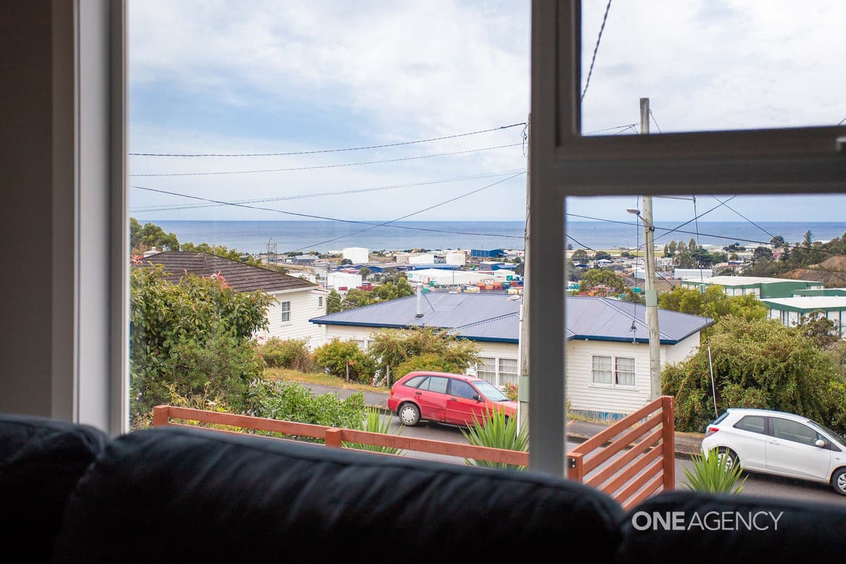 14 Myrtle Crescent, Emu Heights, Emu Heights - Thumbnail 3