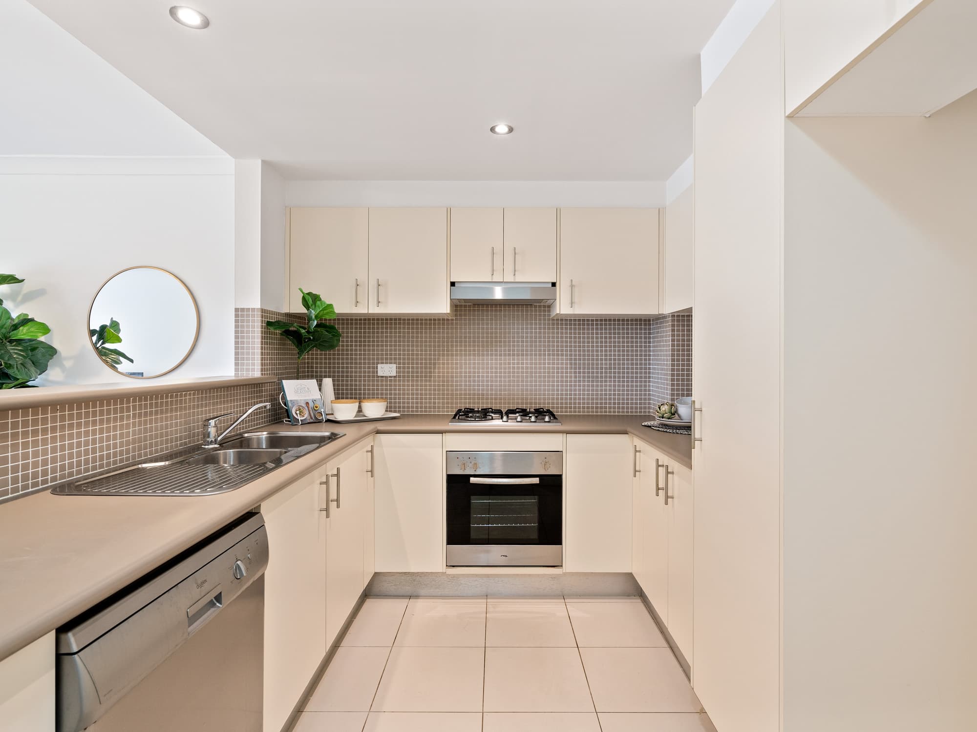 2/8-10 Range Road, North Gosford, North Gosford - Thumbnail 4