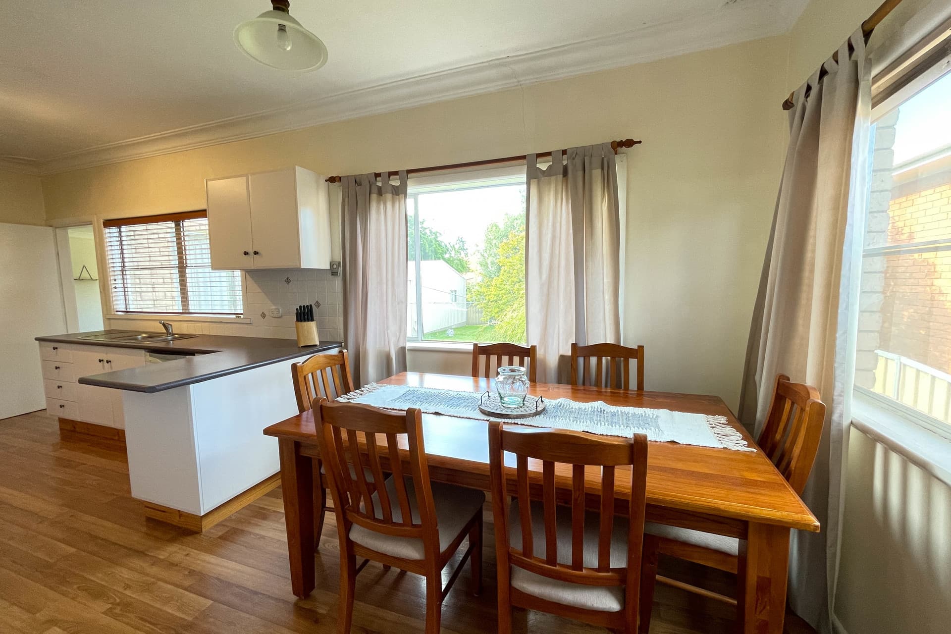 13 Alkira Way, Orange, Busby - Thumbnail 2