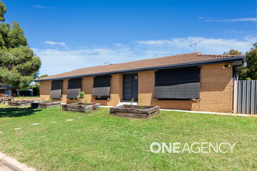 1 TELOPEA Crescent, Lake Albert, Lake Albert - Image 1