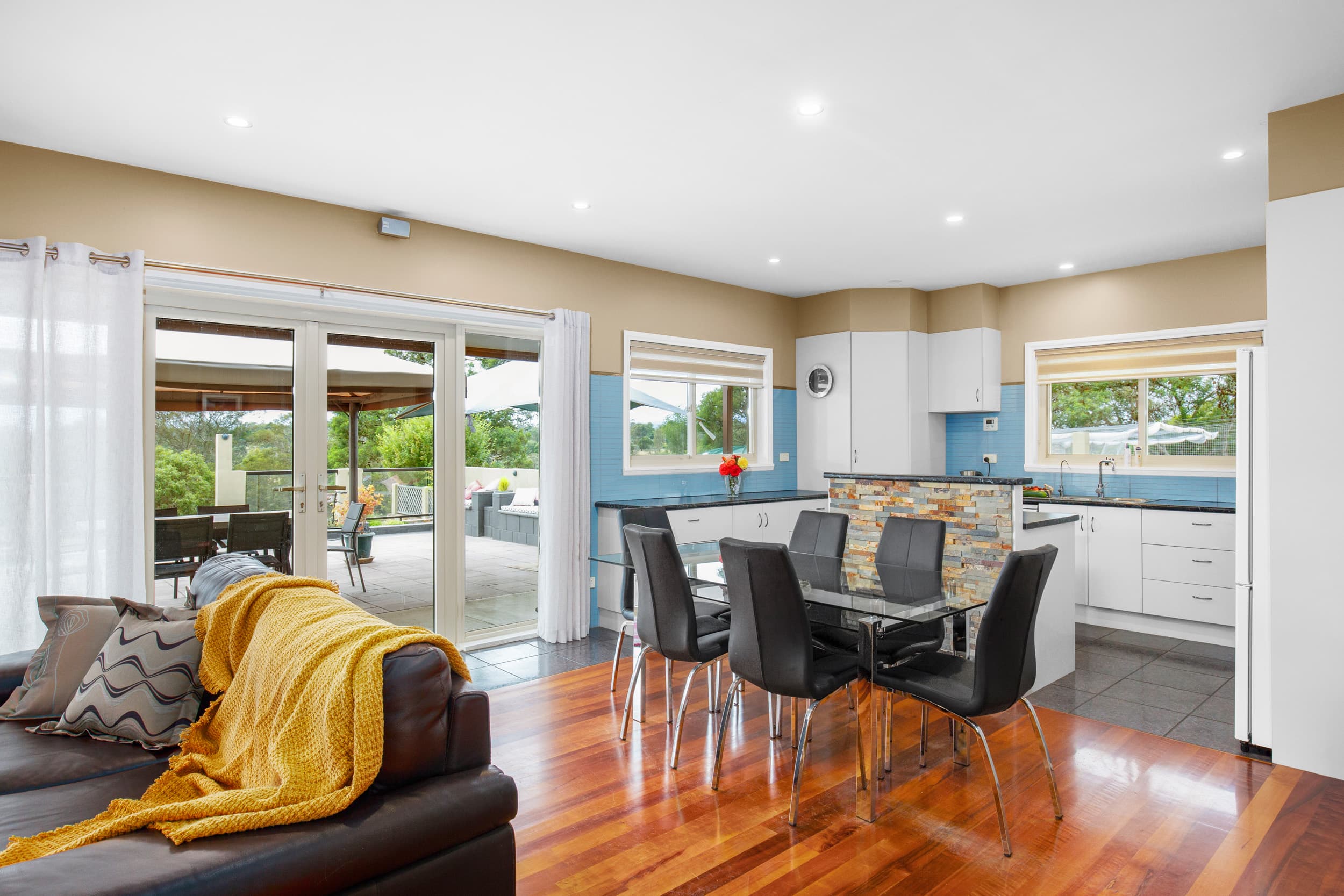 2 Sinclair Street, Perth, Perth - Thumbnail 4