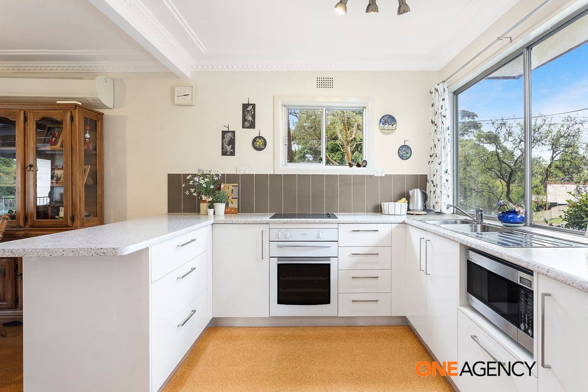 47 Warabin Street, Waterfall, Waterfall - Thumbnail 3