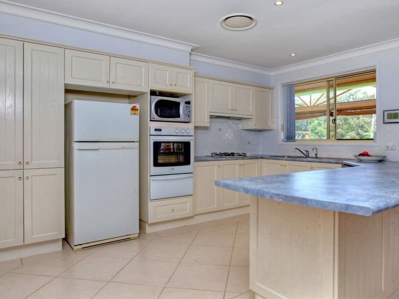 20 Hartfield Avenue, Horsley, Horsley - Thumbnail 3