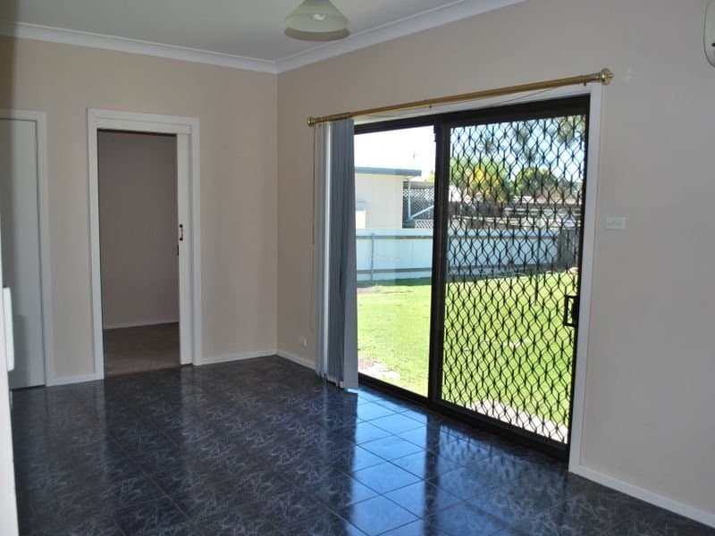 23 Oxford Road, Dapto, Dapto - Thumbnail 3