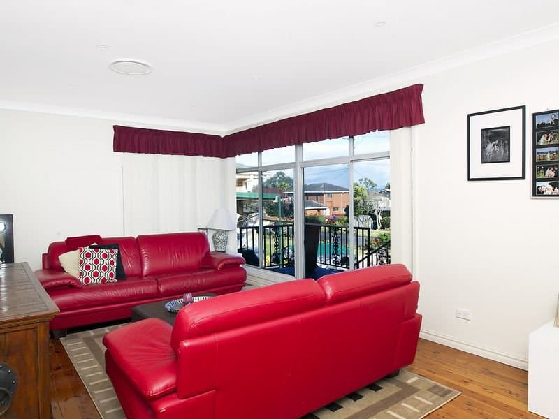 36 Rushton Drive, Kanahooka, Kanahooka - Thumbnail 2