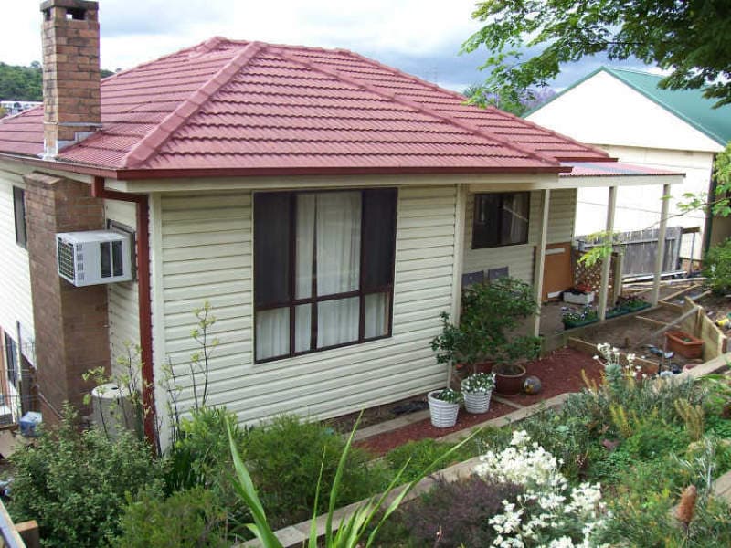 16 Rhondda Street, Berkeley, Berkeley - Image 1