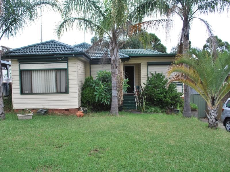 135 Laver Road, Dapto, Dapto - Image 1