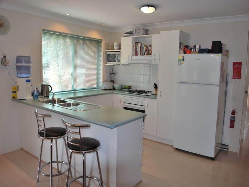 32 Glenlee Drive, Horsley, Horsley - Thumbnail 2