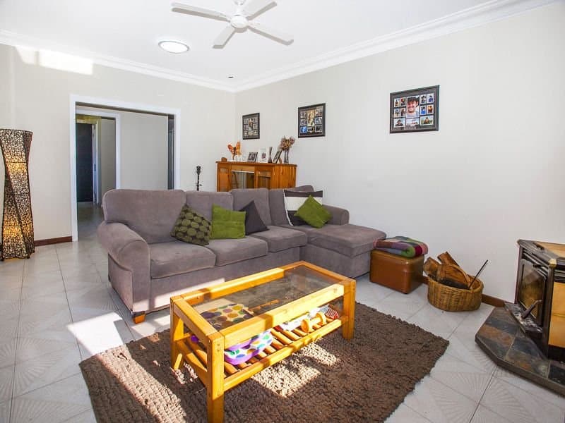 235 Kanahooka Road, Kanahooka, Kanahooka - Thumbnail 3