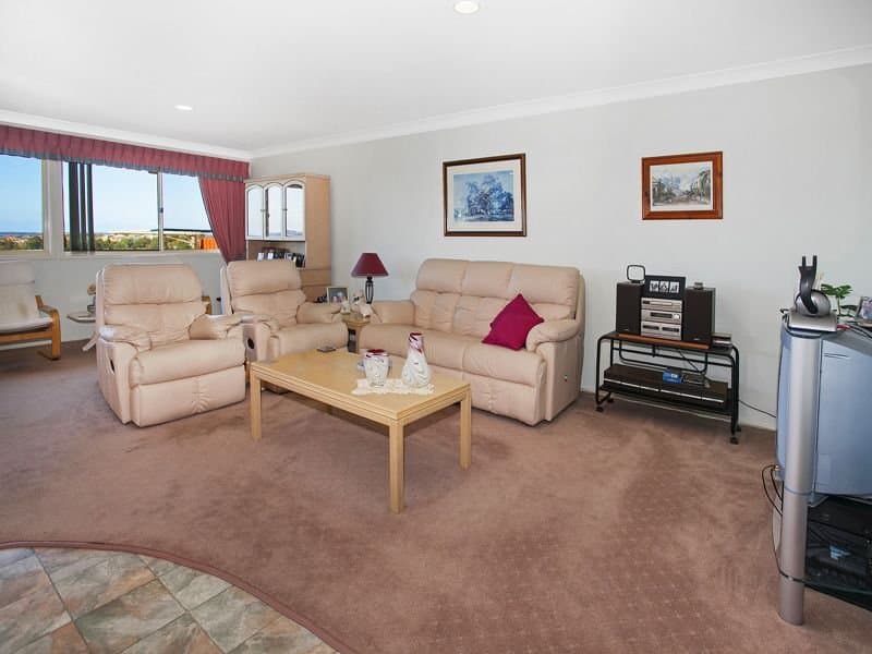30 Sanderson Road, Kanahooka, Kanahooka - Thumbnail 4