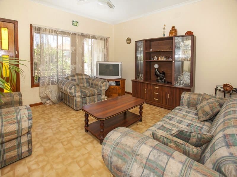 12 Lake Heights Road, Lake Heights, Lake Heights - Thumbnail 4