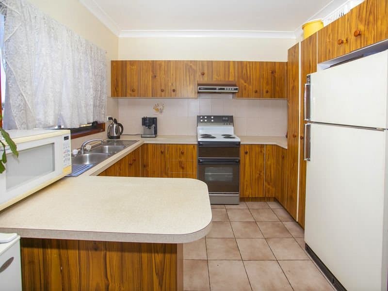 12 Lake Heights Road, Lake Heights, Lake Heights - Thumbnail 8
