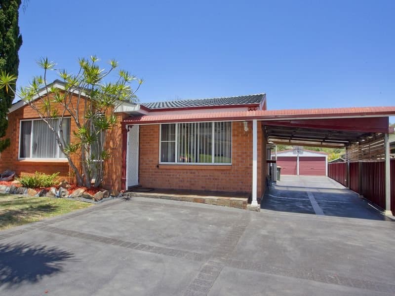 102 Compton Street, Dapto, Dapto - Image 1
