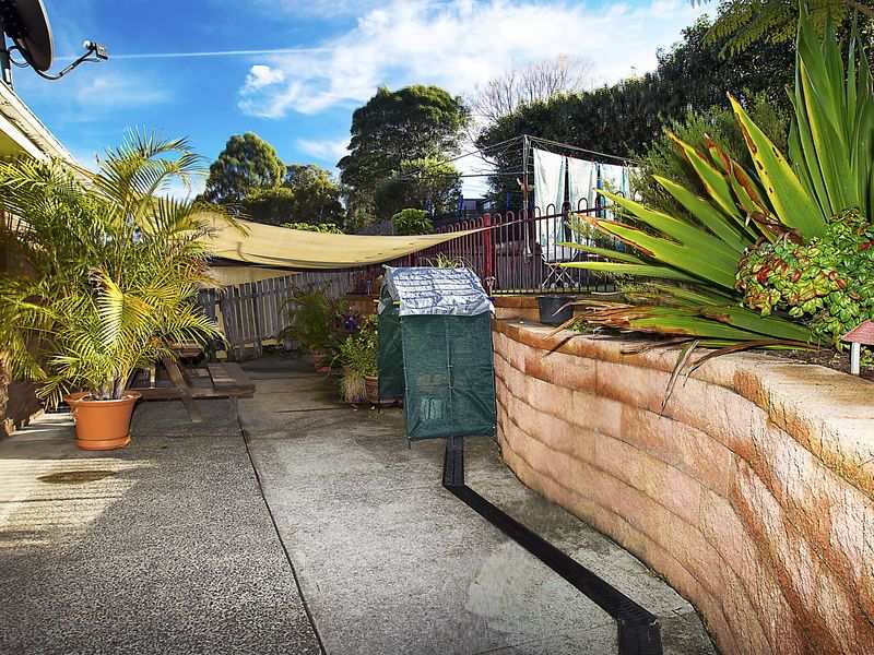10 Kathryn Street, Kanahooka, Kanahooka - Thumbnail 6