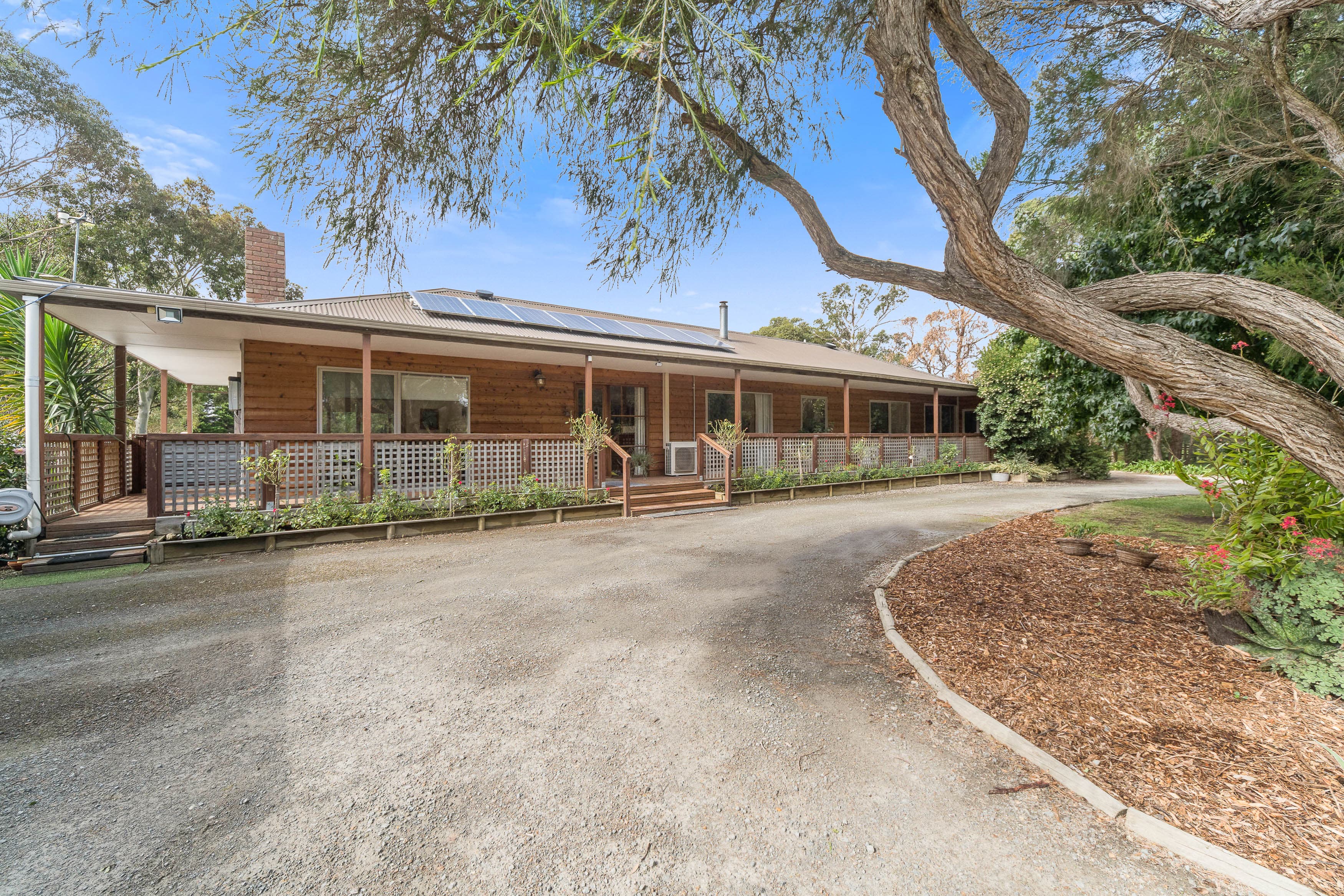 20 Kelly Road, Cranbourne South, Cranbourne South - Image 1