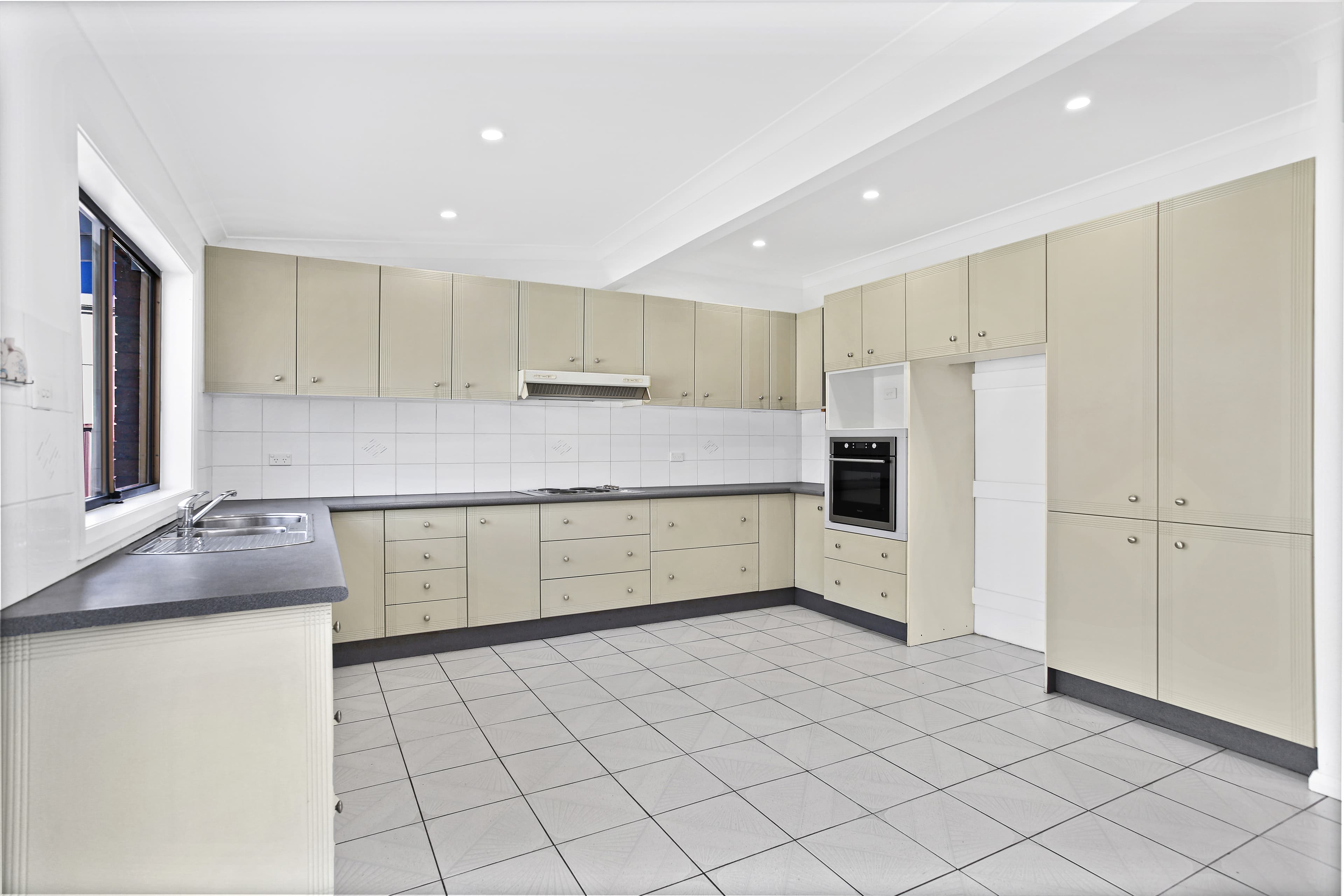 23 Kenyon Road, Bexley, Bexley - Thumbnail 6