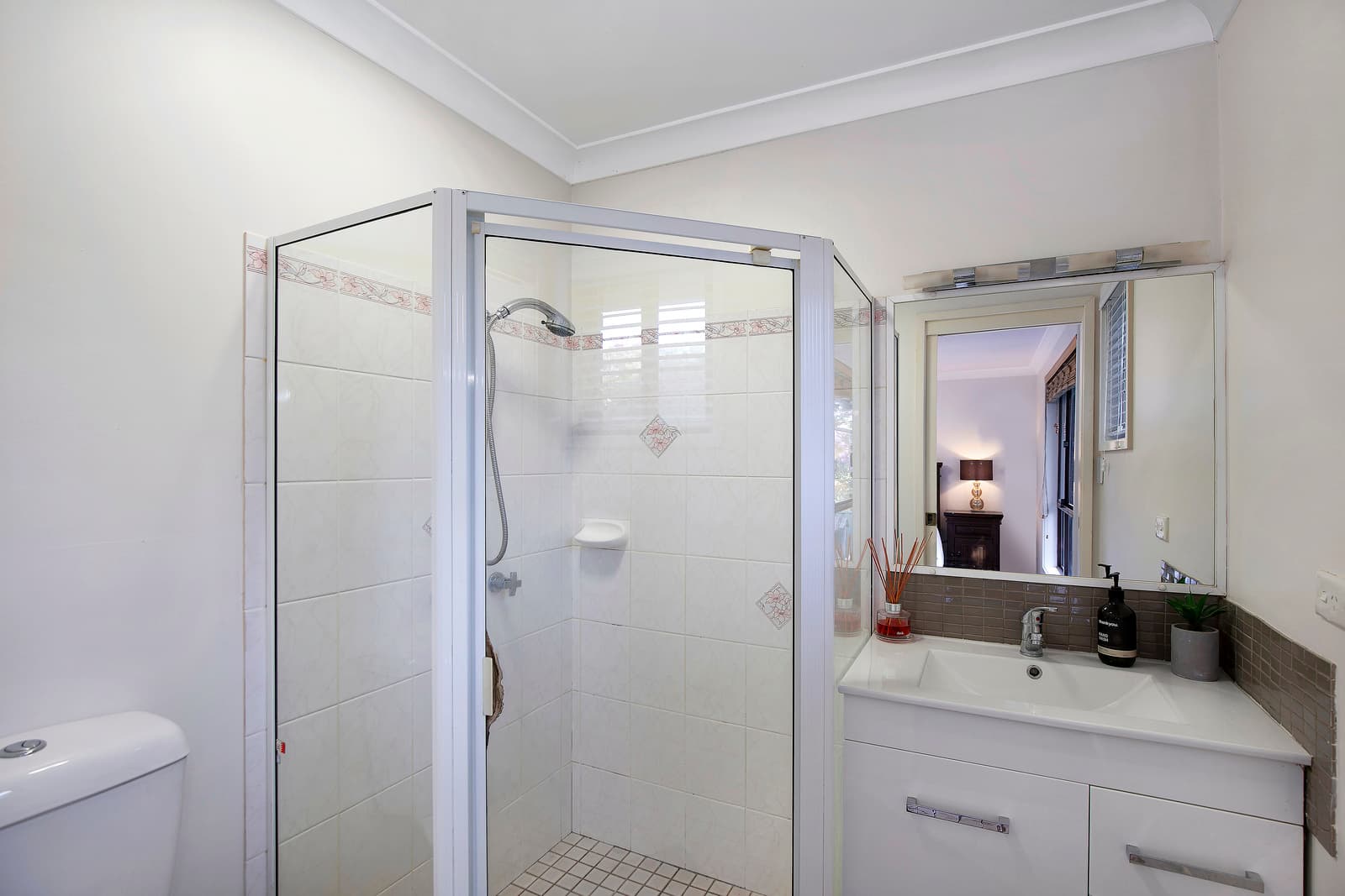14 Dena Avenue, Narara, Narara - Thumbnail 8