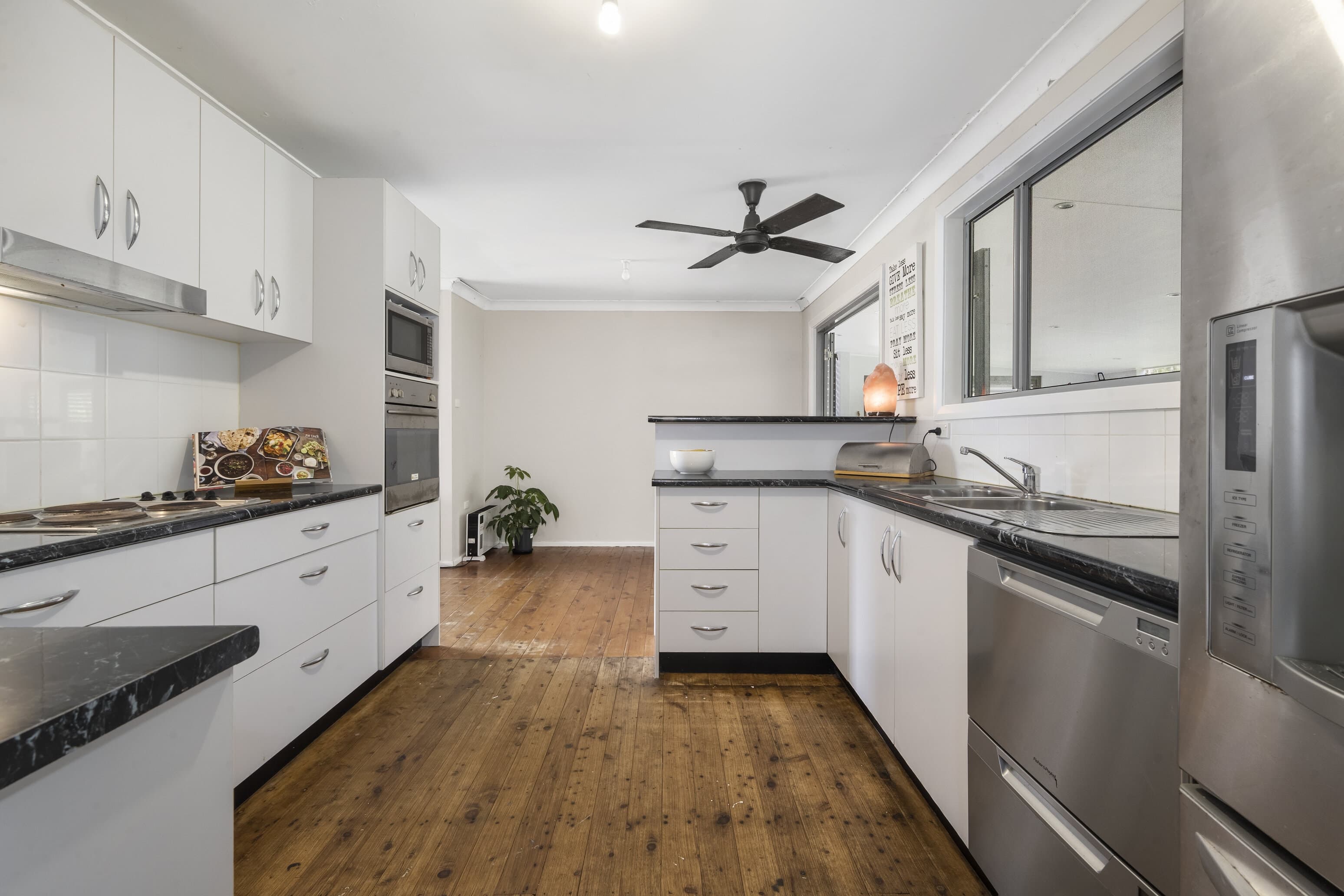 51 Sixth Avenue, Toukley, Toukley - Thumbnail 2