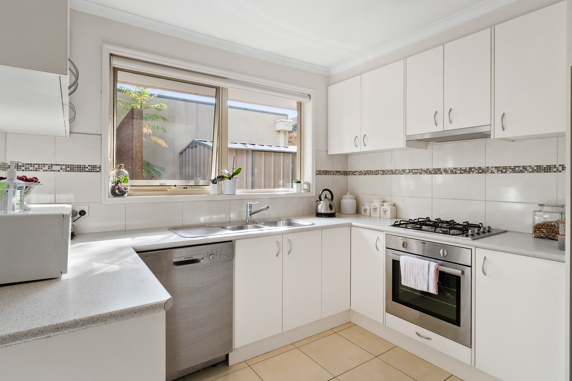 2/14 Central Avenue, Tyabb, Tyabb - Thumbnail 4