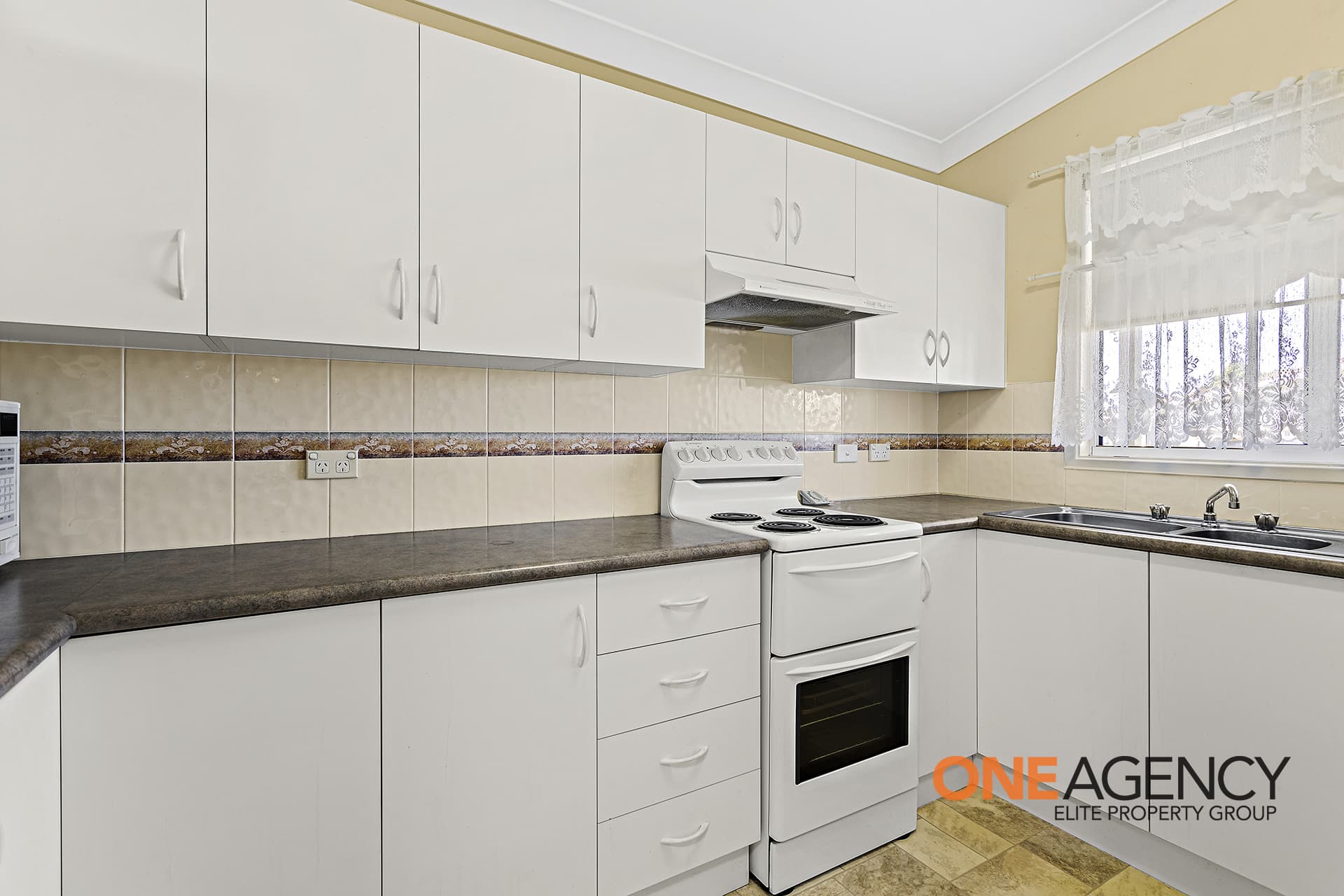 136 / 262 Princes Highway, Bomaderry, Bomaderry - Thumbnail 2