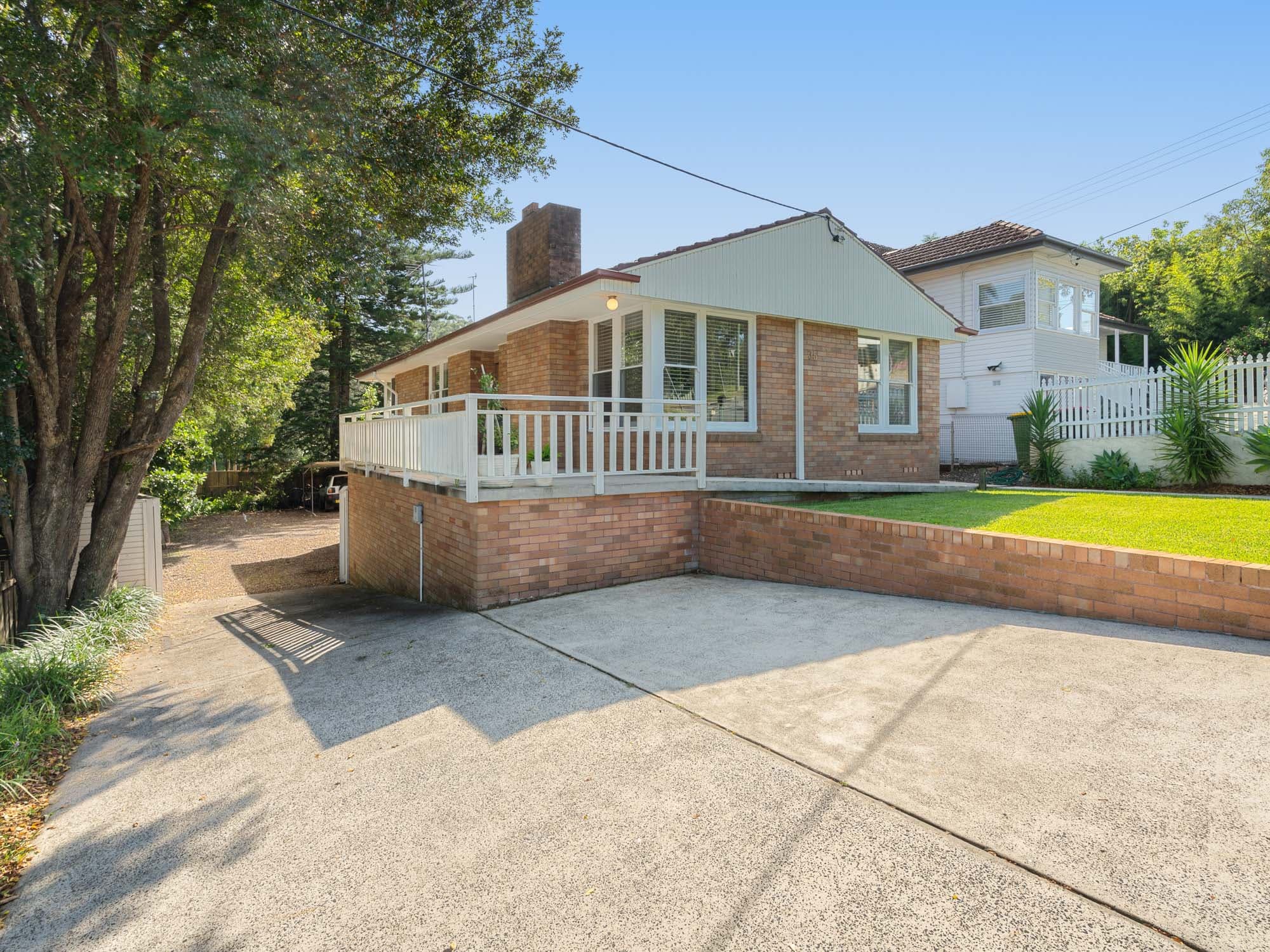 35 Henry Parry Drive, East Gosford, East Gosford - Image 1