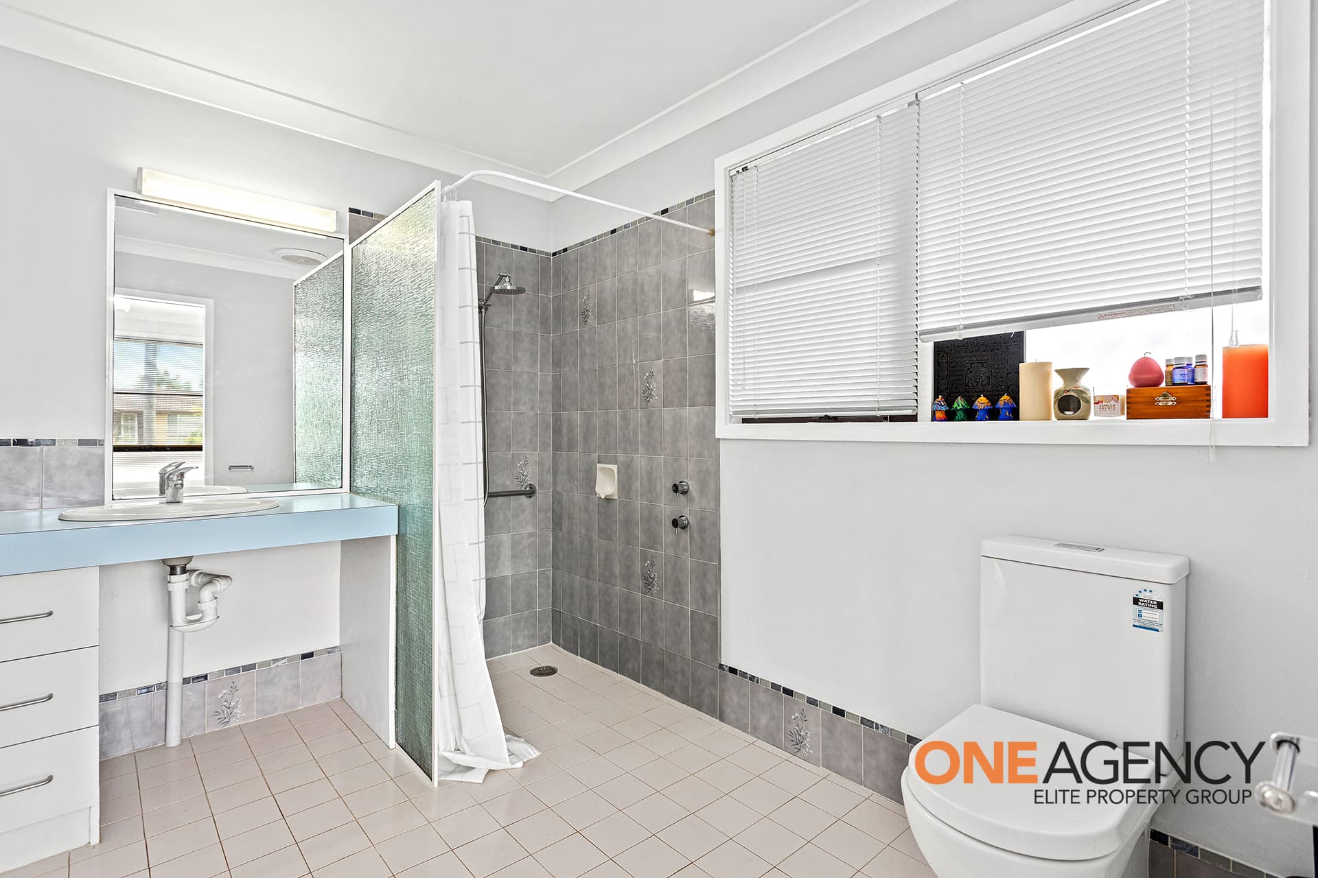 5 Golden Cane Avenue, North Nowra, North Nowra - Thumbnail 5