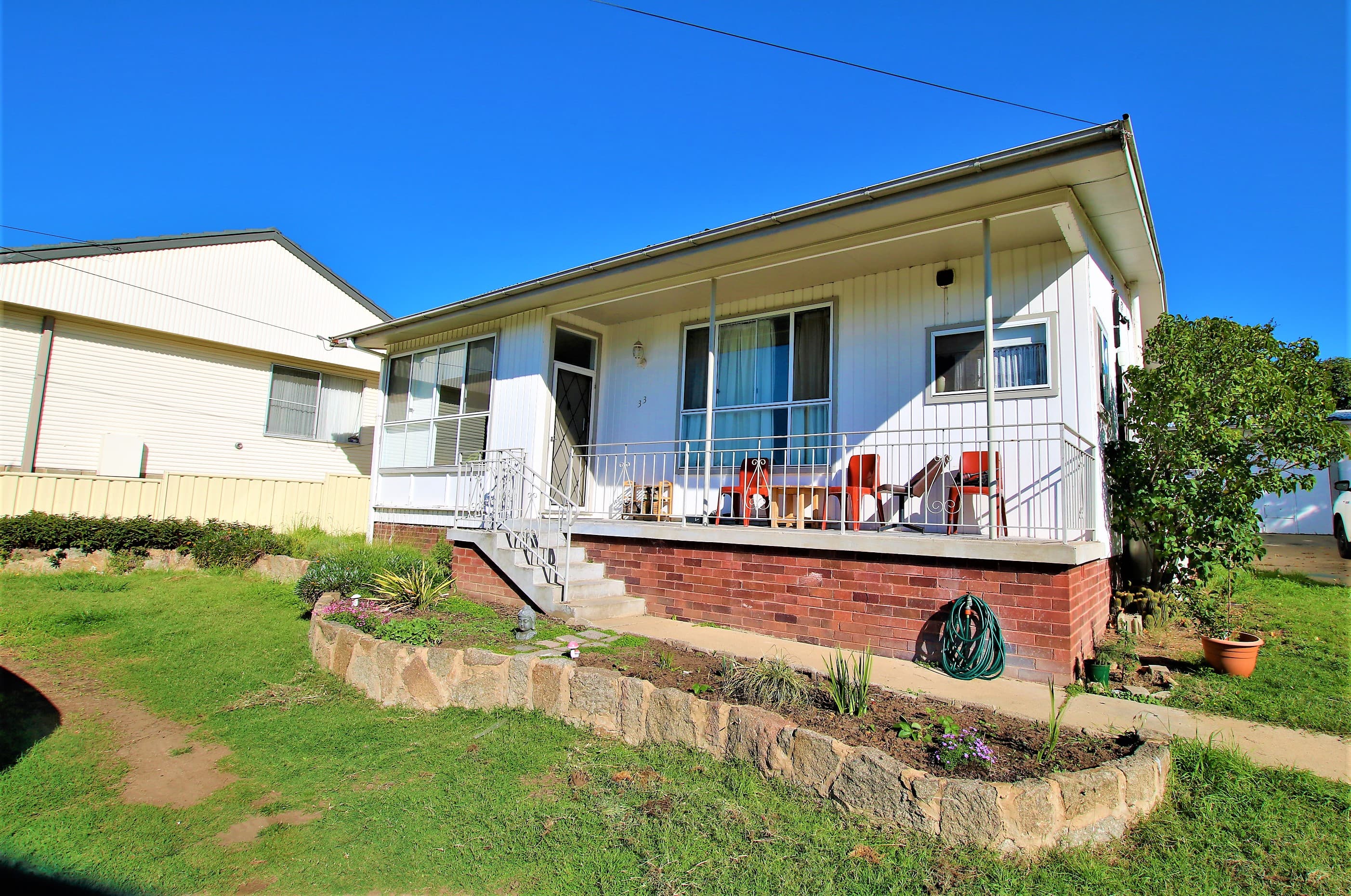 33 Culey Avenue, Cooma, Cooma - Image 1